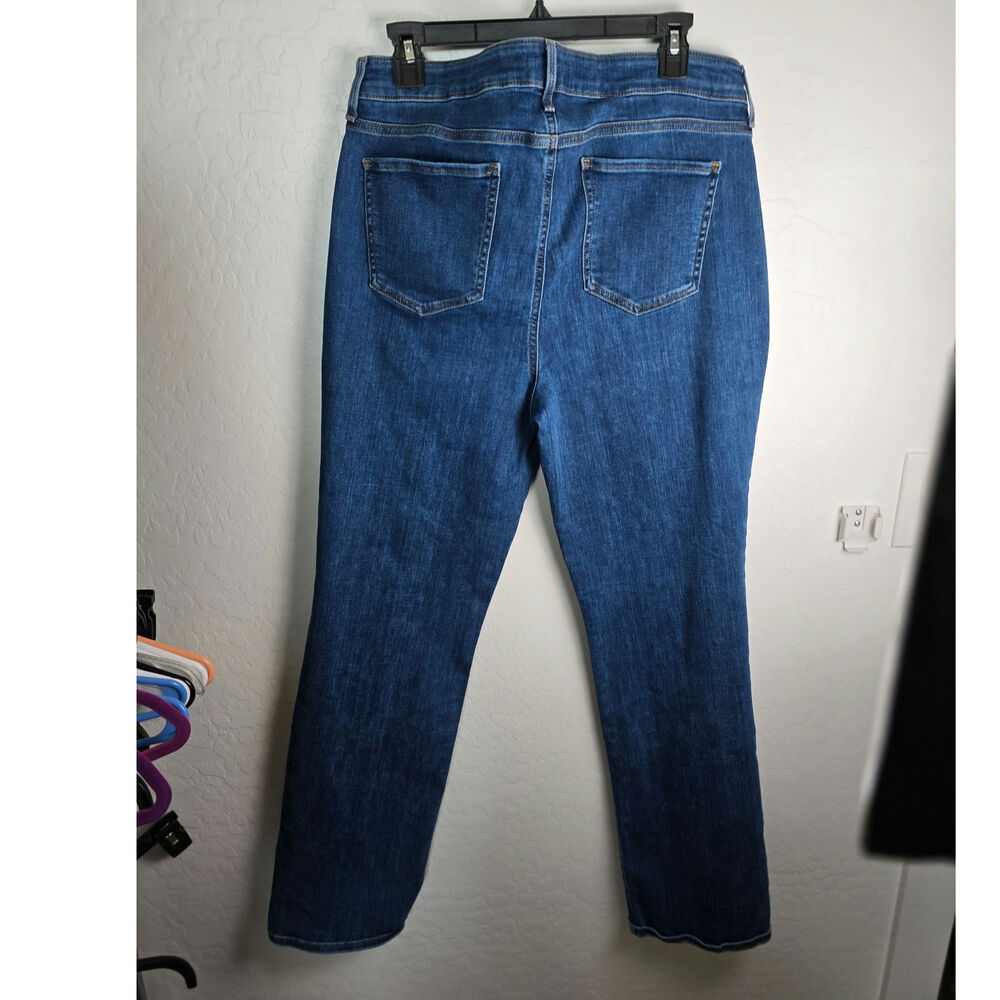 NYDJ Marilyn Straight Lift in Tuck Jeans size 14 - Picture 5 of 6